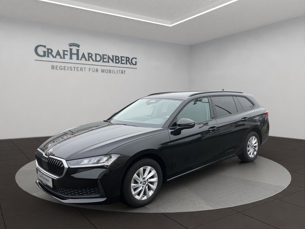 Skoda Superb Combi 2.0 TDI DSG Essence AHK Navi