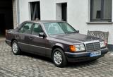 Mercedes-Benz 230E W124 Automatik Bornit gepflegt frischer TÜV