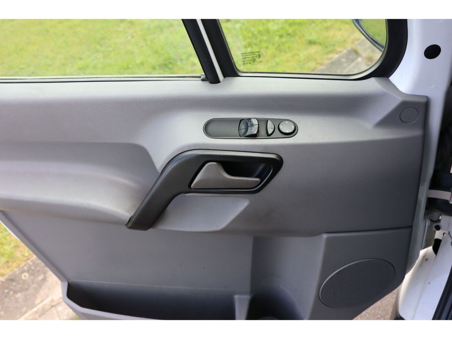 Fahrzeugabbildung Mercedes-Benz Sprinter 516 CDI 7G Navi Klima Tempomat SHZ Sthz
