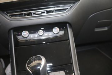 Fotografie 14 des Opel Grandland (X) Grandland 1.2 DI GS