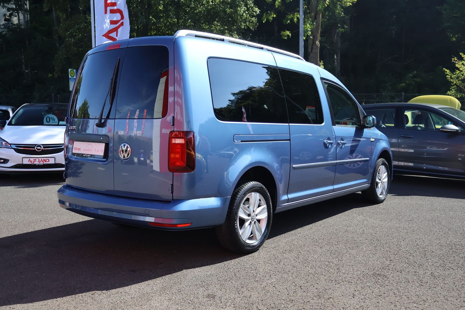 Volkswagen Caddy 2.0 TDI Allrad AHK Navi ACC Kamera PDC imagem 3