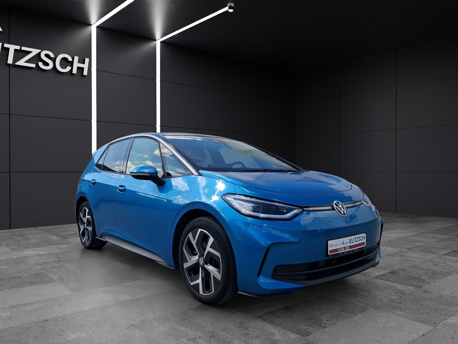 Fahrzeugabbildung Volkswagen ID.3 Pro Matrix Navi ACC Pano RFK DCC SHZ 19"
