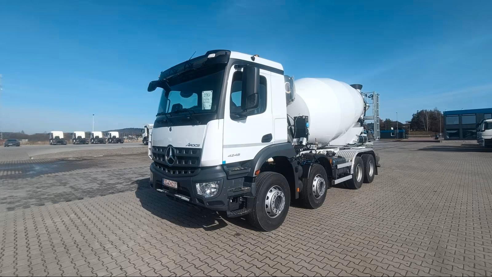 Mercedes-Benz AROCS 4146 8x4 W3H KIPPER + FML 10 M3