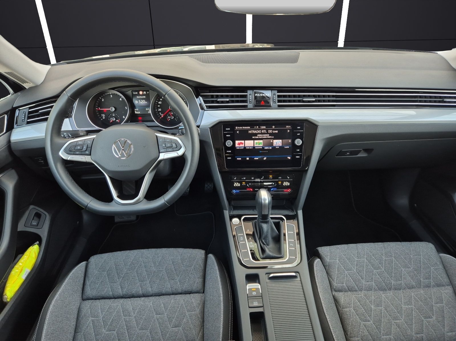 Fahrzeugabbildung Volkswagen Passat Variant TDI Business DSG Matrix Navi ACC