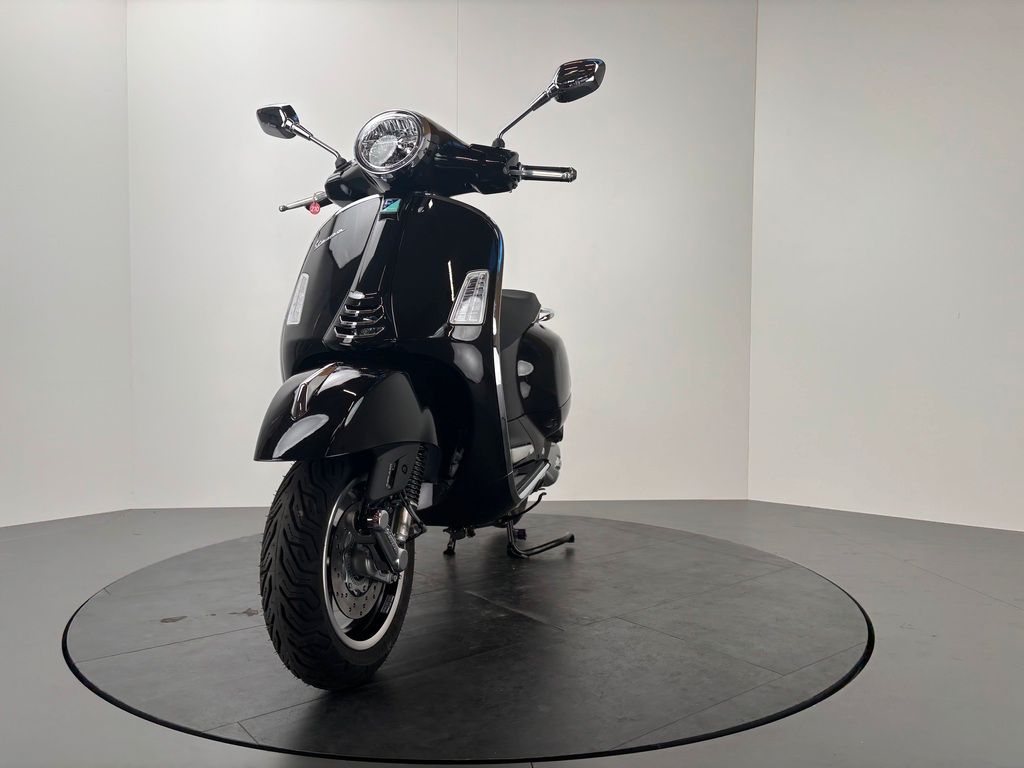 Fahrzeugabbildung Vespa GTS 125 FL SUPER *2026 NEUFAHRZEUG*