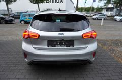 Fahrzeugabbildung Ford Focus Lim. 2.0 ST-Line X Aut. ACarPlay B&O Pano!
