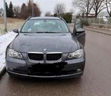 BMW 318 i Kombi Defekt - BMW 318 aus 2008: Kombi