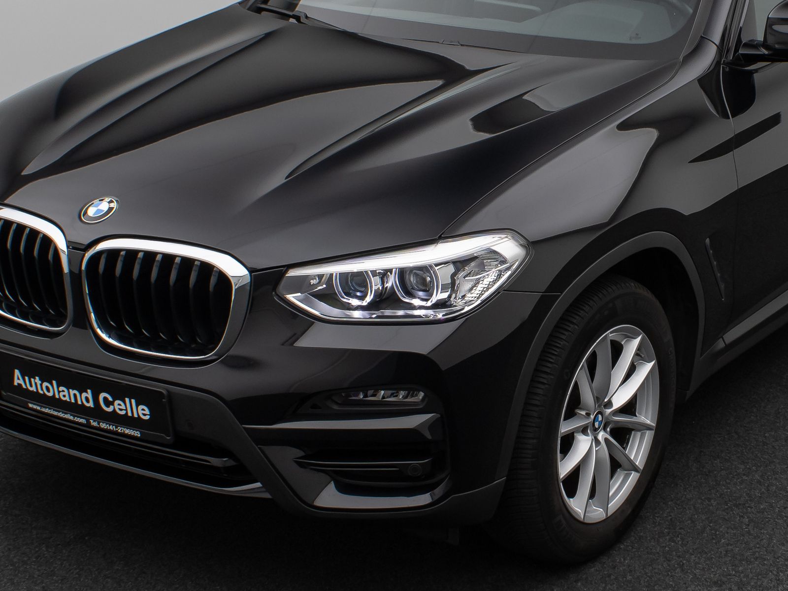 Fahrzeugabbildung BMW X3 xD20i ADVANTAGE DAB GeschwindigReg PDC Leder