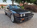 BMW 325i Touring, Schalter, Top Zustand, rostfrei  - BMW 325 aus 1988: 325i