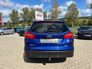 Ford Focus - 8