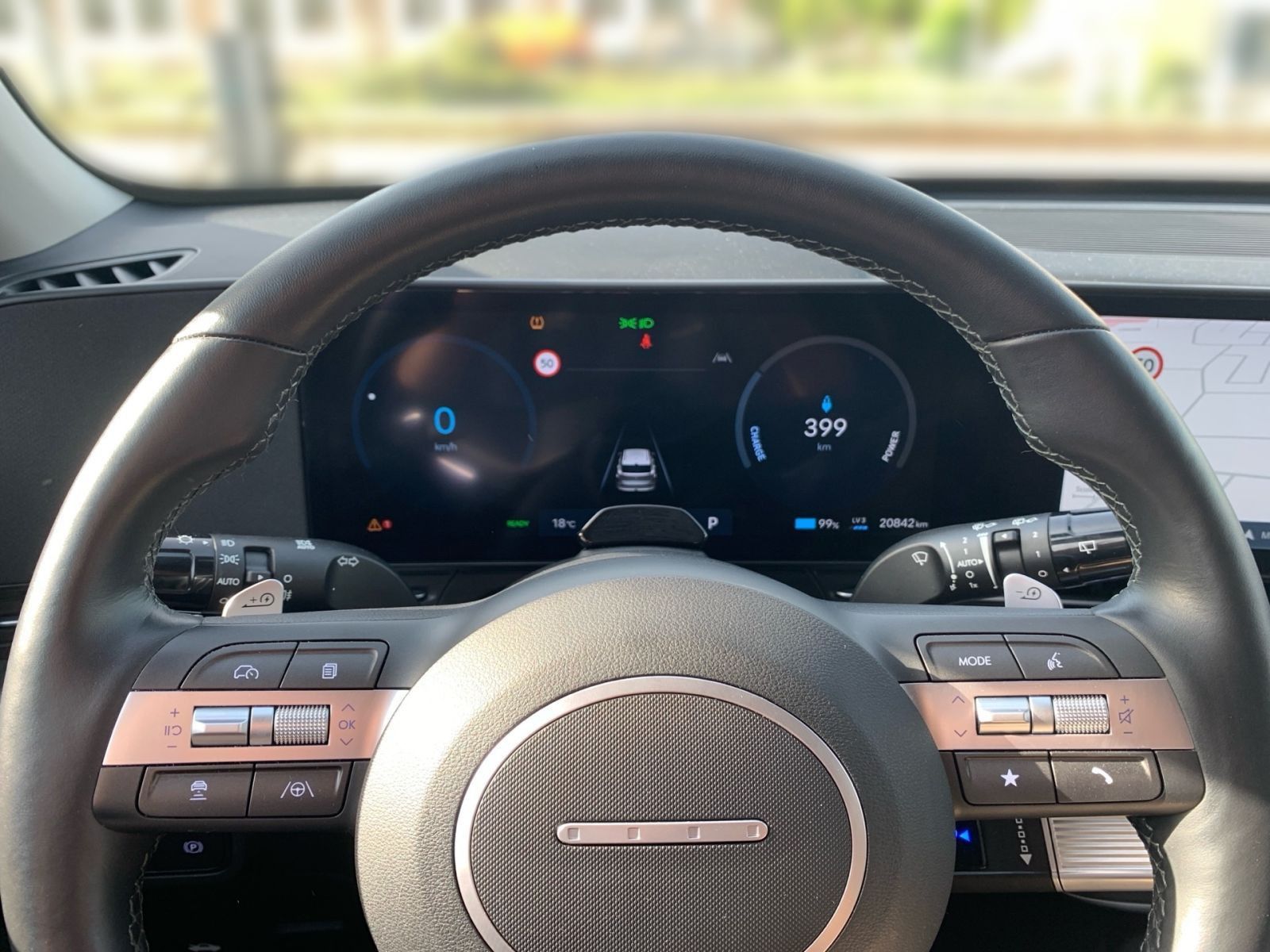 Fahrzeugabbildung Hyundai KONA Prime Elektro 65,4 kWh BOSE Sitz 19Zoll