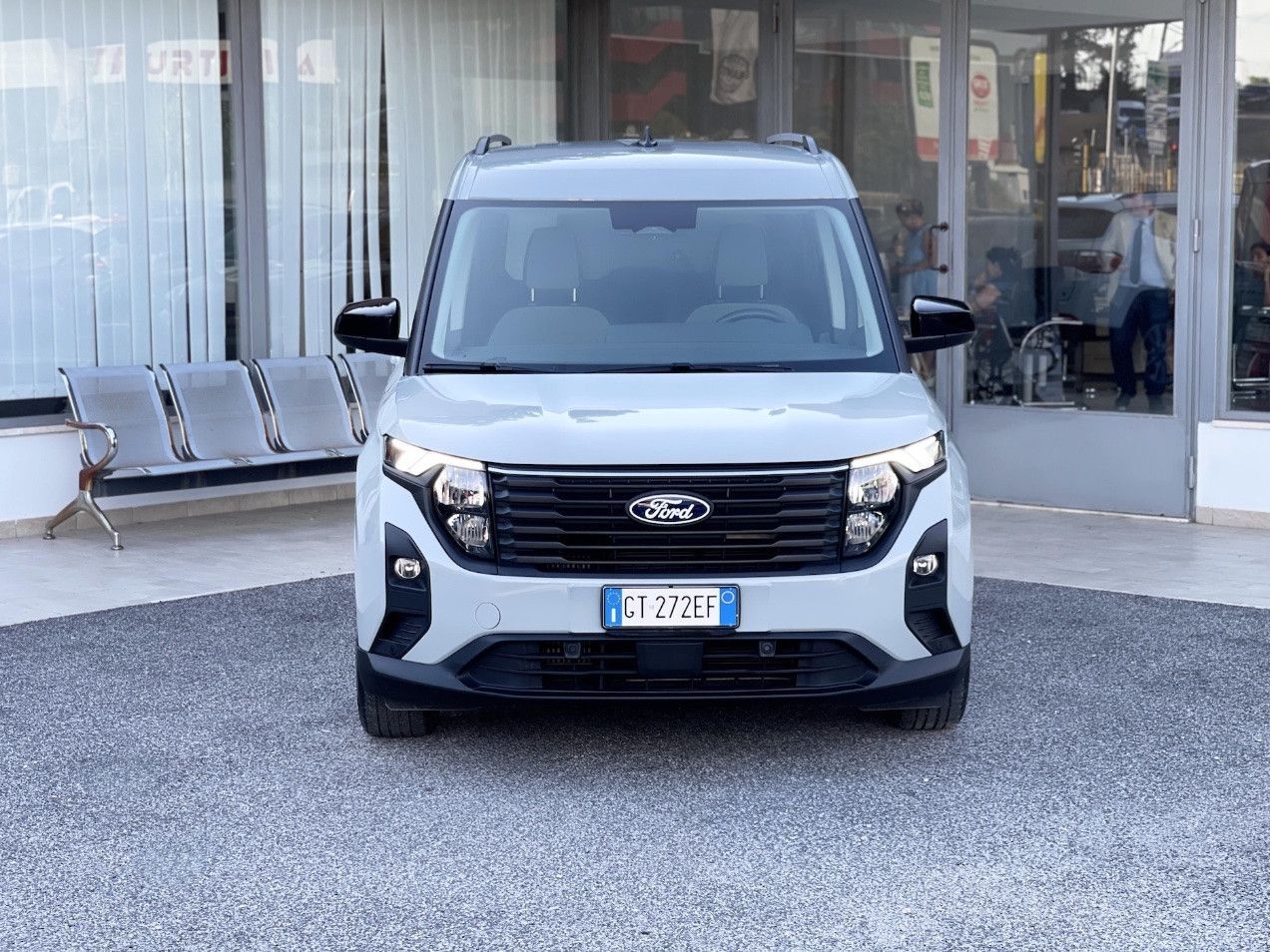 Ford FORD Tourneo Courier 1.0 Benzina 125CV E6 - 2024 imagem 2