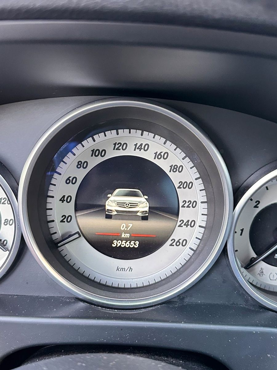 MERCEDES-BENZ ANDERE