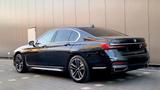 BMW 745e -M SPORT"LASER"SOFTCLOSE"HUD"360"HARMAN/KAR - schwarze BMW 745