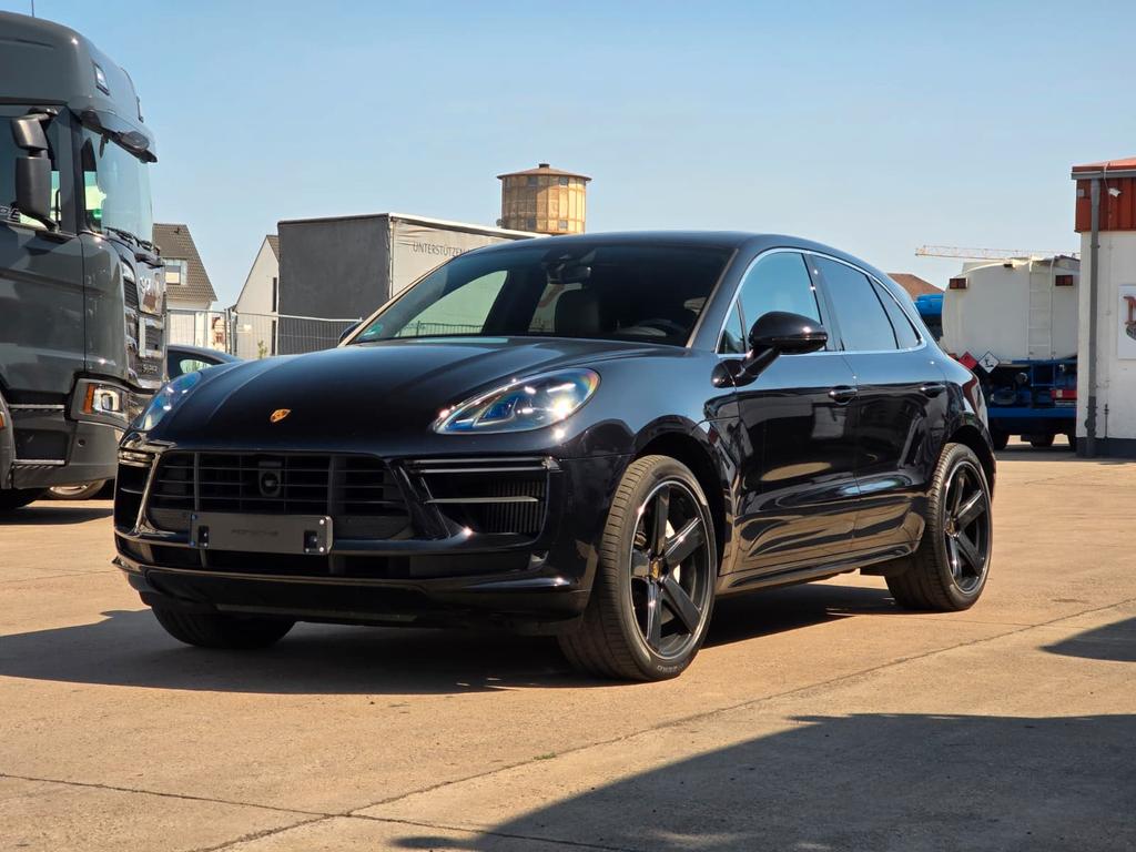 Porsche MACAN TURBO  SPORTCHRONO  21 ZOLL  ALLRAD 2020
