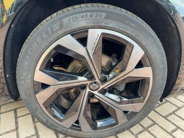 Renault Austral Techno Esprit Alpine 160 PS Mild Hybrid 