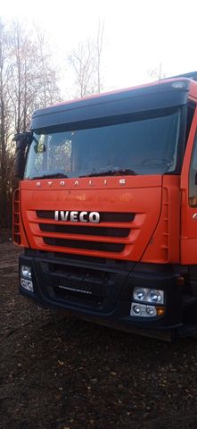 Iveco STRALLIS AS440S46T