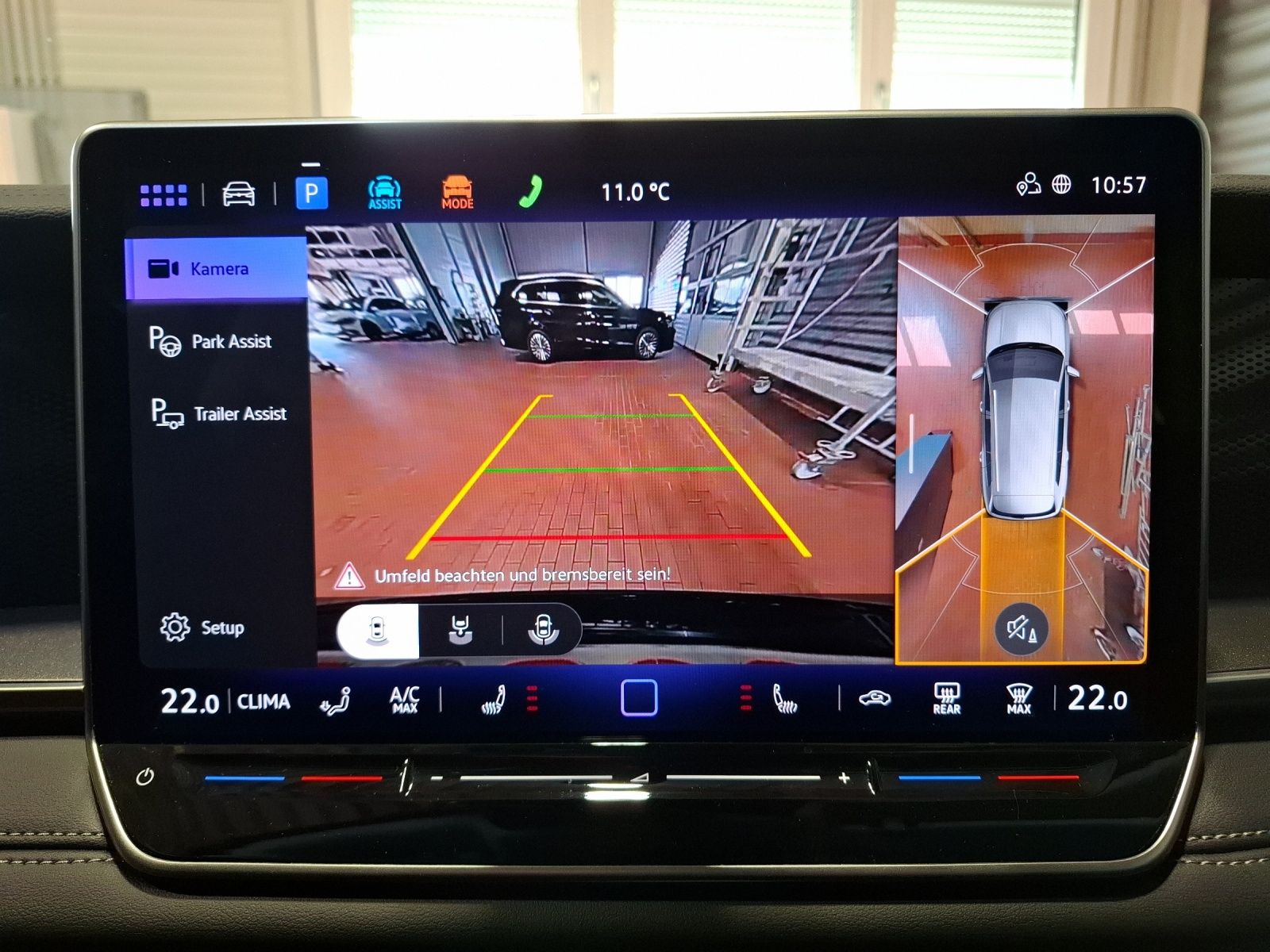 Fahrzeugabbildung Volkswagen Tayron eTSI Life DSG 7-Si Matrix AHK Navi AID AC