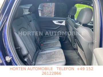 Audi Q7 - 11