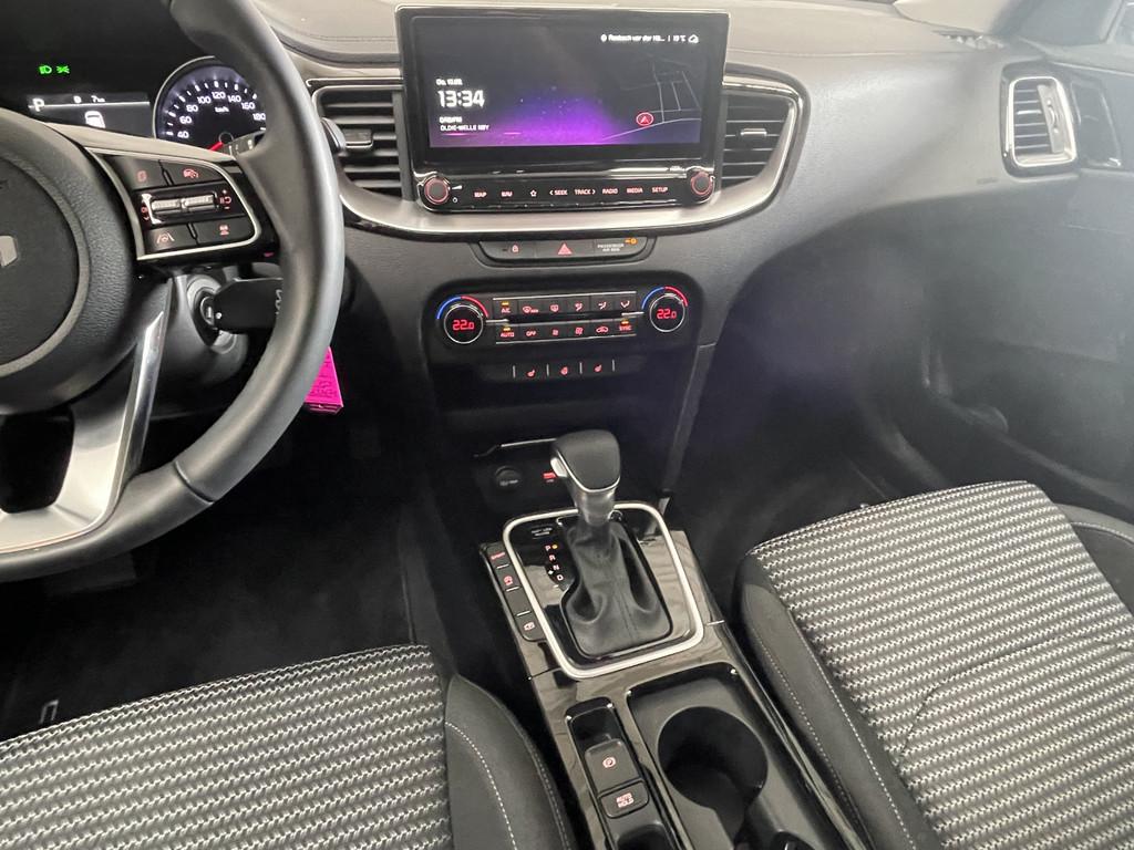 Kia Ceed SW 1.5 T-GDI DCT Spirit