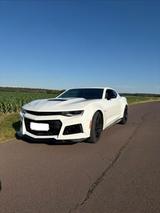 Chevrolet Camaro 6.2 V8 Sport AT Sport - Chevrolet Camaro: Weiß