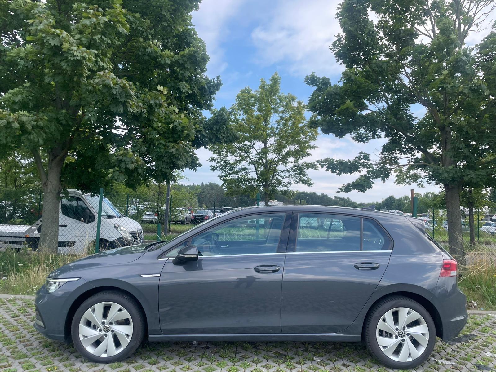 Volkswagen Golf VIII Style IQ.Matrix/Led/ACC/Massage/Key