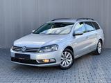 Volkswagen Passat 1.4 TSI DSG BlueMotion |TEMPO|NAVI|SHZ|++ - Volkswagen Passat mit Benzin-Antrieb: Kombi, 1.4