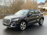 Audi Q2 sport 1.4 TSI 150PS/PANO/LEDER/42.300km - Audi Q2: Limousine