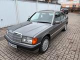 Mercedes-Benz 190e 2.0 Automatik Oldtimer  - Mercedes-Benz 190 in Nürnberg