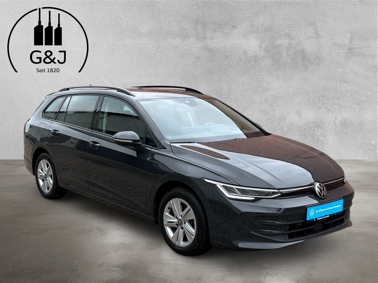 Fahrzeugabbildung Volkswagen Golf Variant 2.0 TDI Life AHK Standheizung HuD