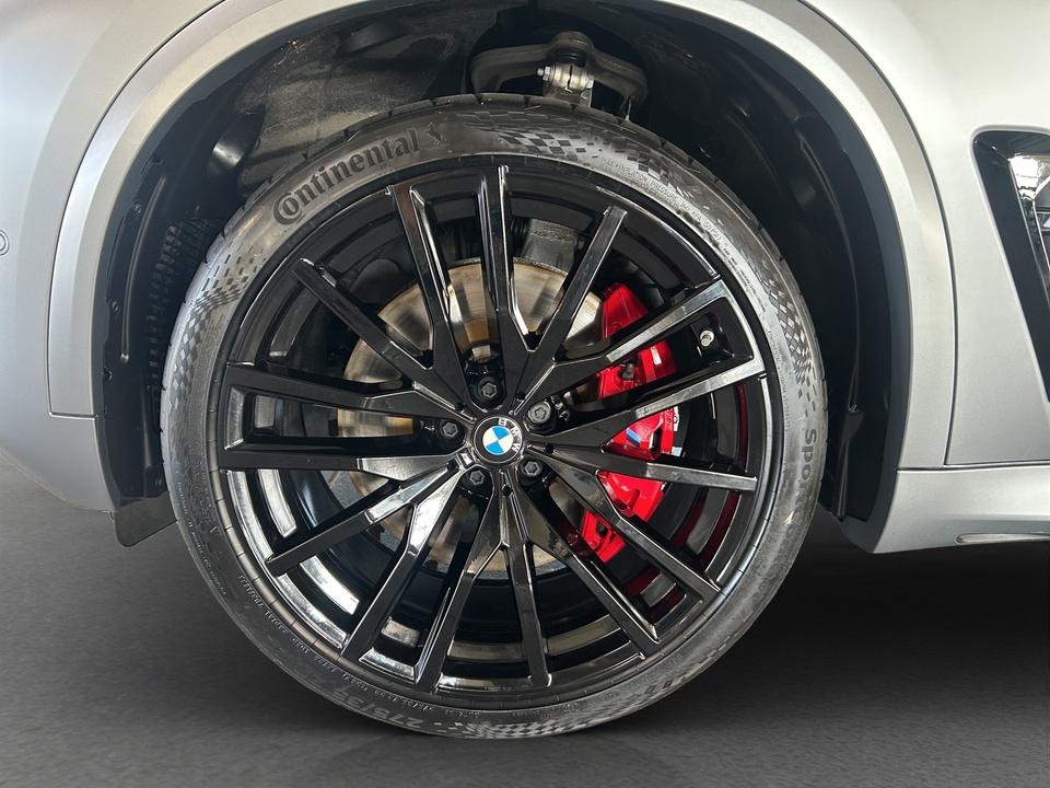 BMW X5 M60i 22" SkyLounge Sitzbelüftung Massage