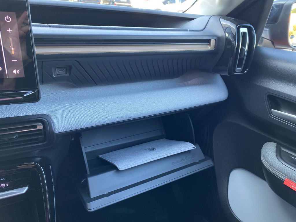 Fahrzeugabbildung Citroën C3 Aircross Turbo 100 PLUS *LED*CAM*Tempomat*