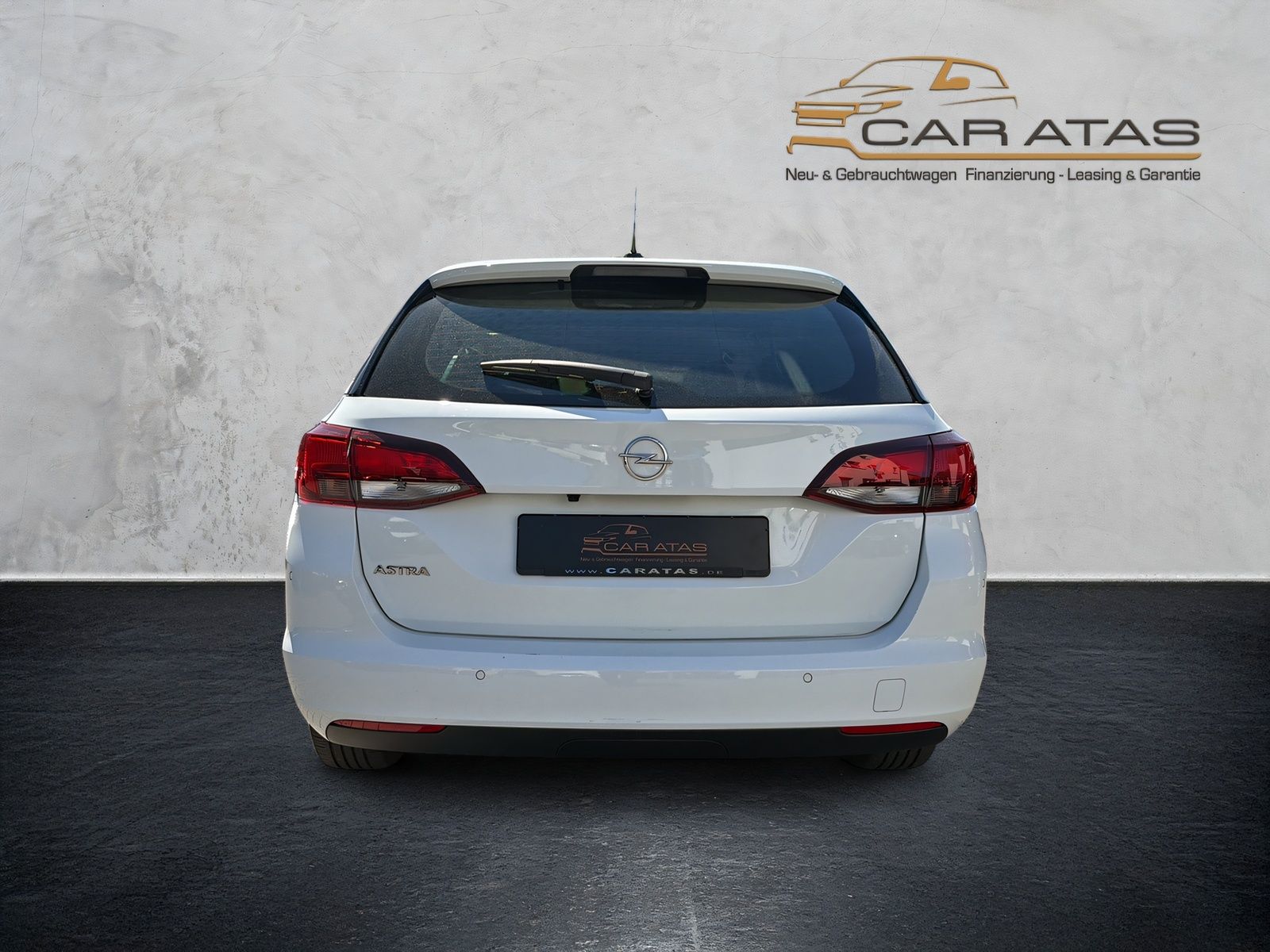 Fahrzeugabbildung Opel Astra BUSINESS PDC TEMPOMAT RFKAM WINTERREIFEN