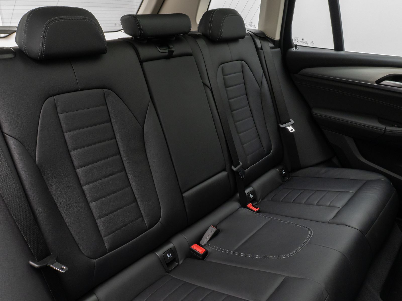 Fahrzeugabbildung BMW X3 xD20d Panorama Kamera DAB HiFi Komfort Alarm