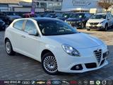 Alfa Romeo Giulietta Turismo 1.4 AUT/PANO/NAVI/DAB/PDC/KLIM - Alfa Romeo Giulietta mit Schiebedach