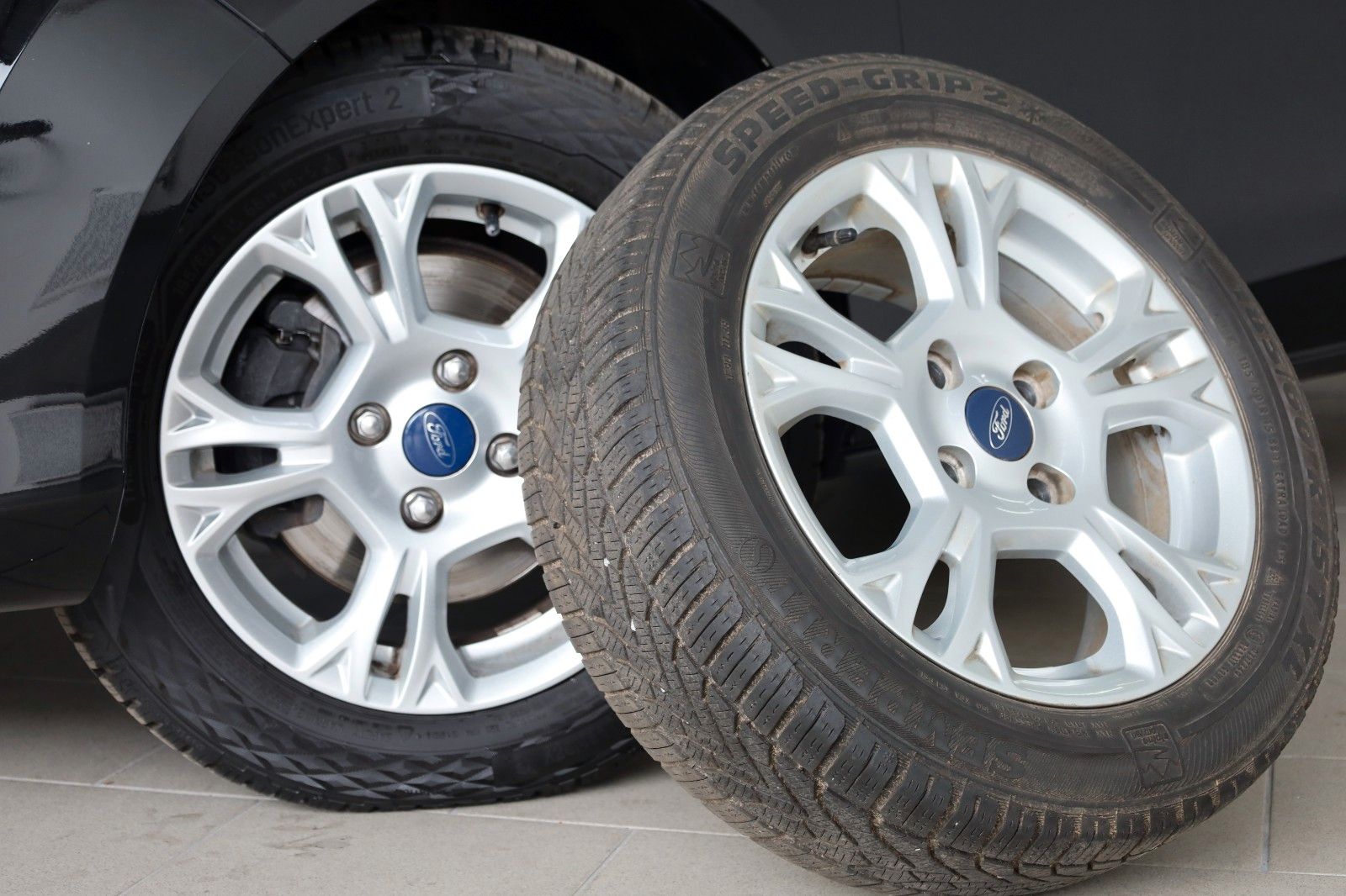 Fahrzeugabbildung Ford B-MAX Trend Cool & Sound-Paket 2 ,8-fach bereift
