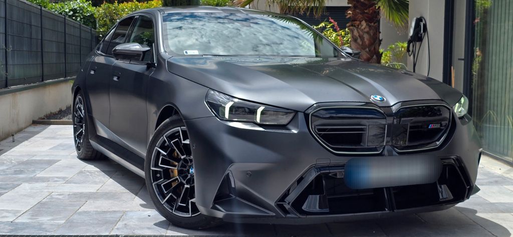 BMW M5 4.4 V8 HYBRID - KERAMIK - CARBON - KUPPLUNG