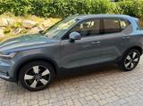 Volvo XC40 T3 Momentum Pro /Lagom Edition Automatik - Volvo XC40 von privat