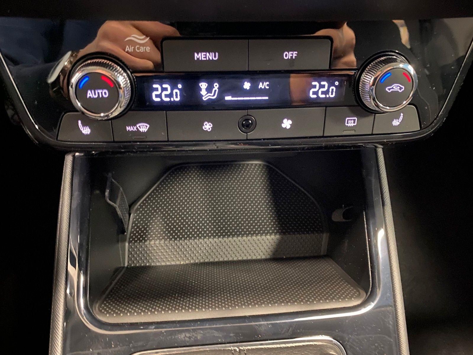 Fahrzeugabbildung SKODA Fabia 1.0l TSI Selection+KAMERA+KLIMATRONIC+ALU+