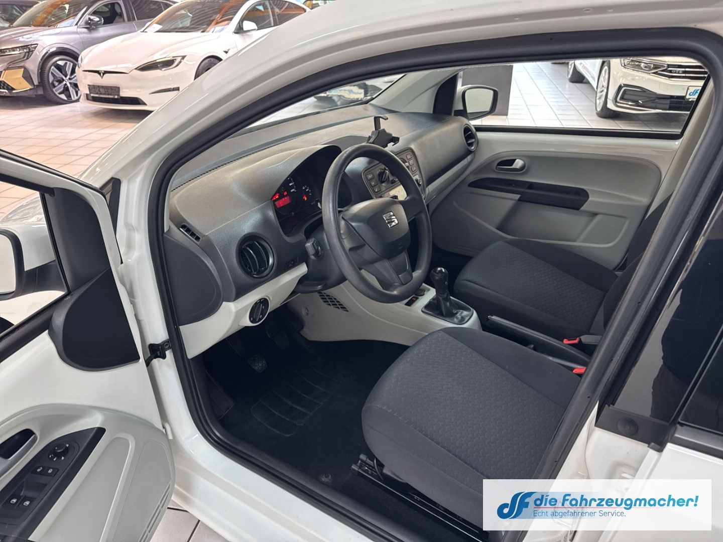 Fahrzeugabbildung SEAT Mii Style 1.0 EU6d-T SHZ Berganfahrass. Winterpa