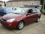Ford Focus 1.8 Ghia Exclusiv Tüv bis 09/2027 - Ford Focus aus 2001: Ghia
