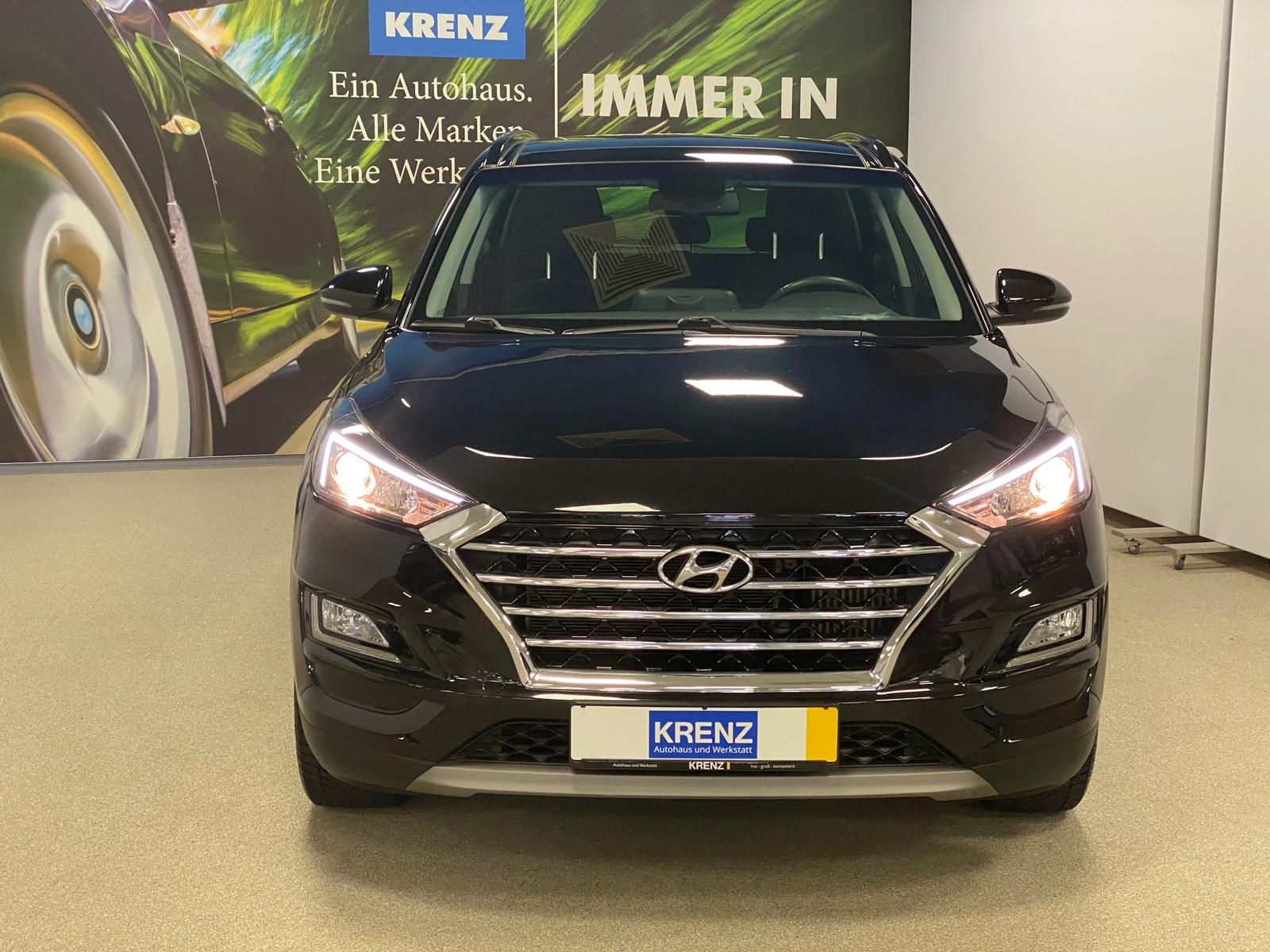 Fahrzeugabbildung Hyundai TUCSON 1.6+KAMERA+NAVI+ALLWETTER+PANORAMADACH