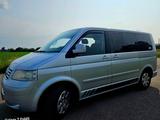 Volkswagen T5 Multivan 2.5 TDi 2xKlima/Navi/Ahk/Große... - Volkswagen T5 Multivan in Düsseldorf