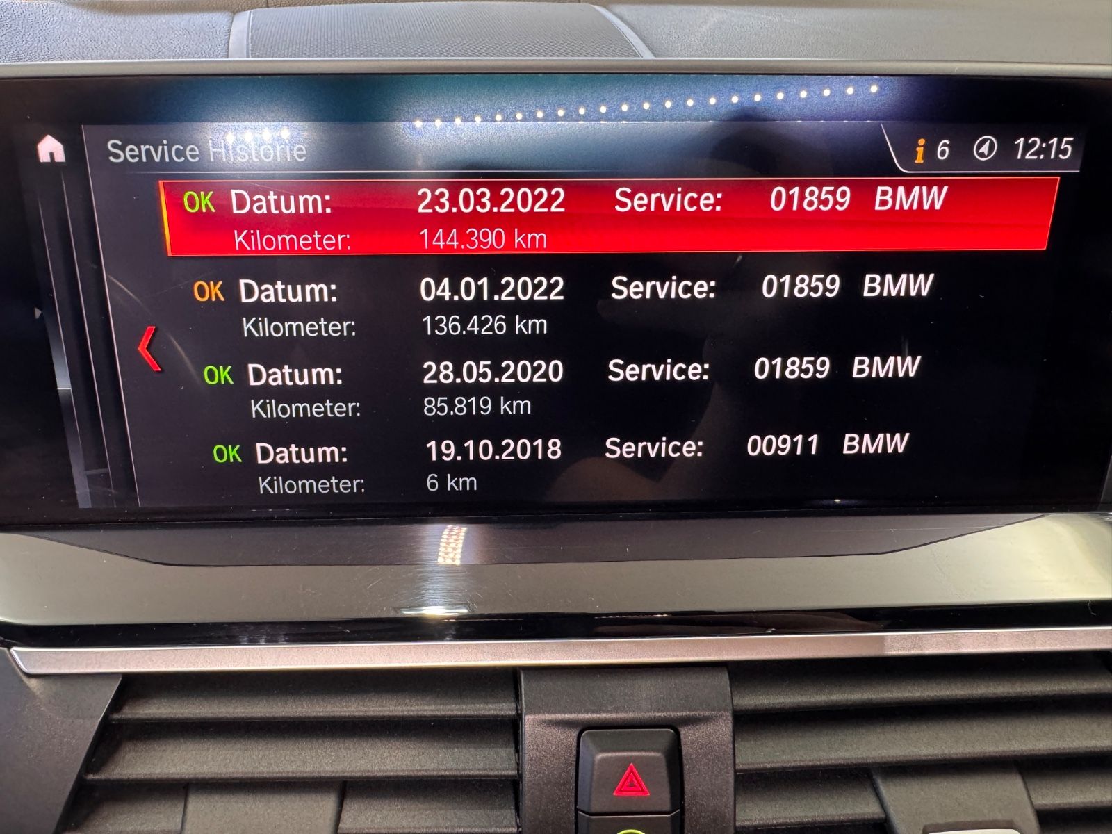 Fahrzeugabbildung BMW X4 M40 d |360°|HUD|PANORAMA|LED|DIG-TACHO|20"|