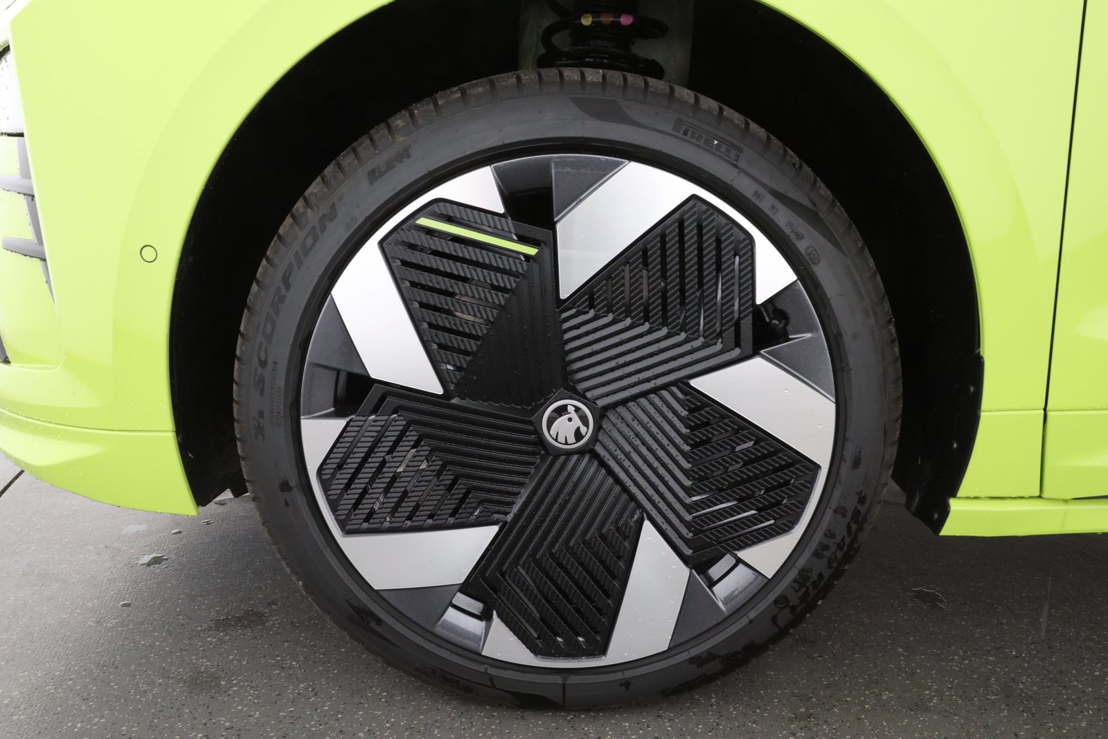 Skoda Enyaq - Bild 8