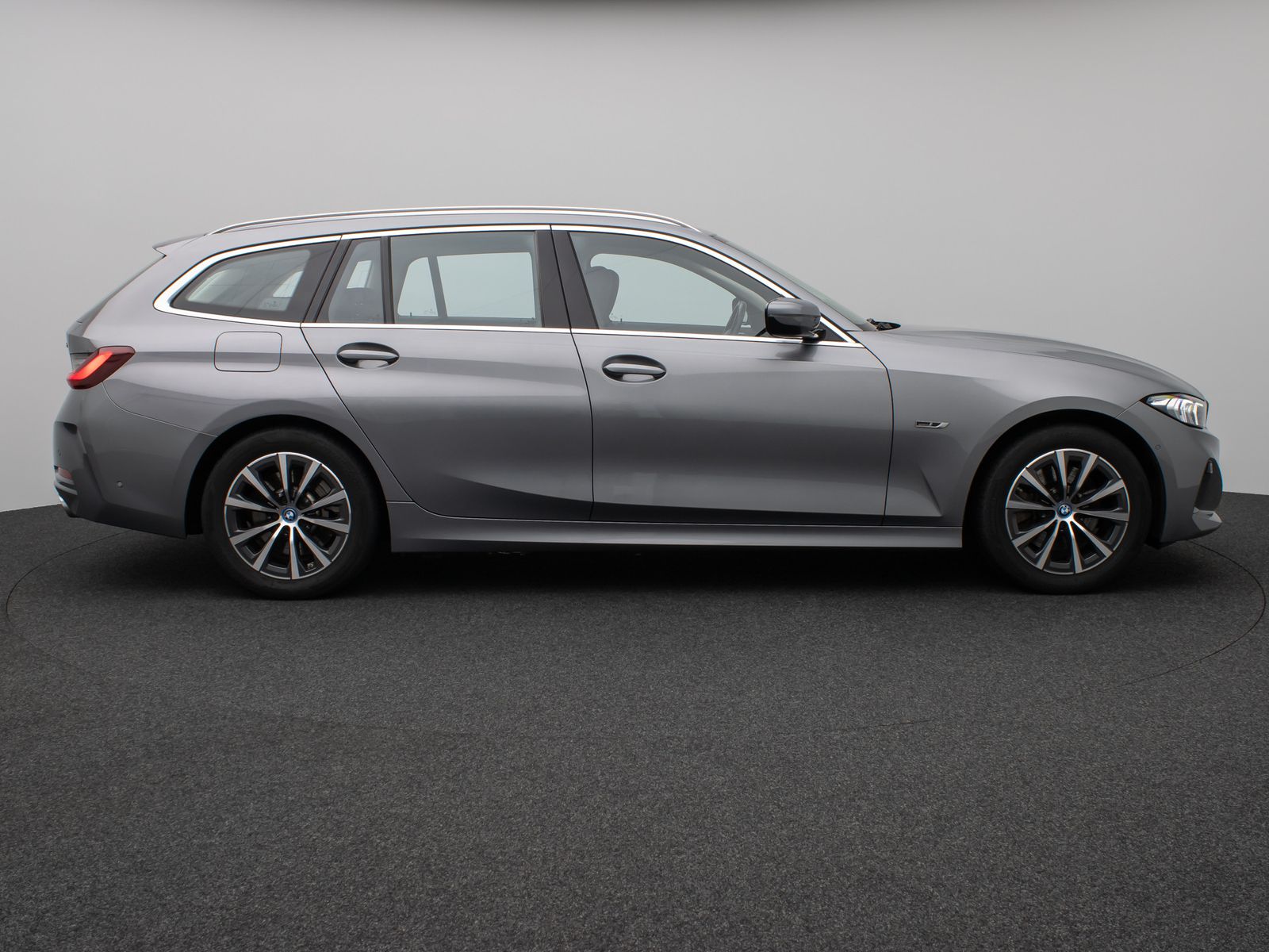 Fahrzeugabbildung BMW 320e Kamera DAB HiFi Sport Leder WidscreenDispl