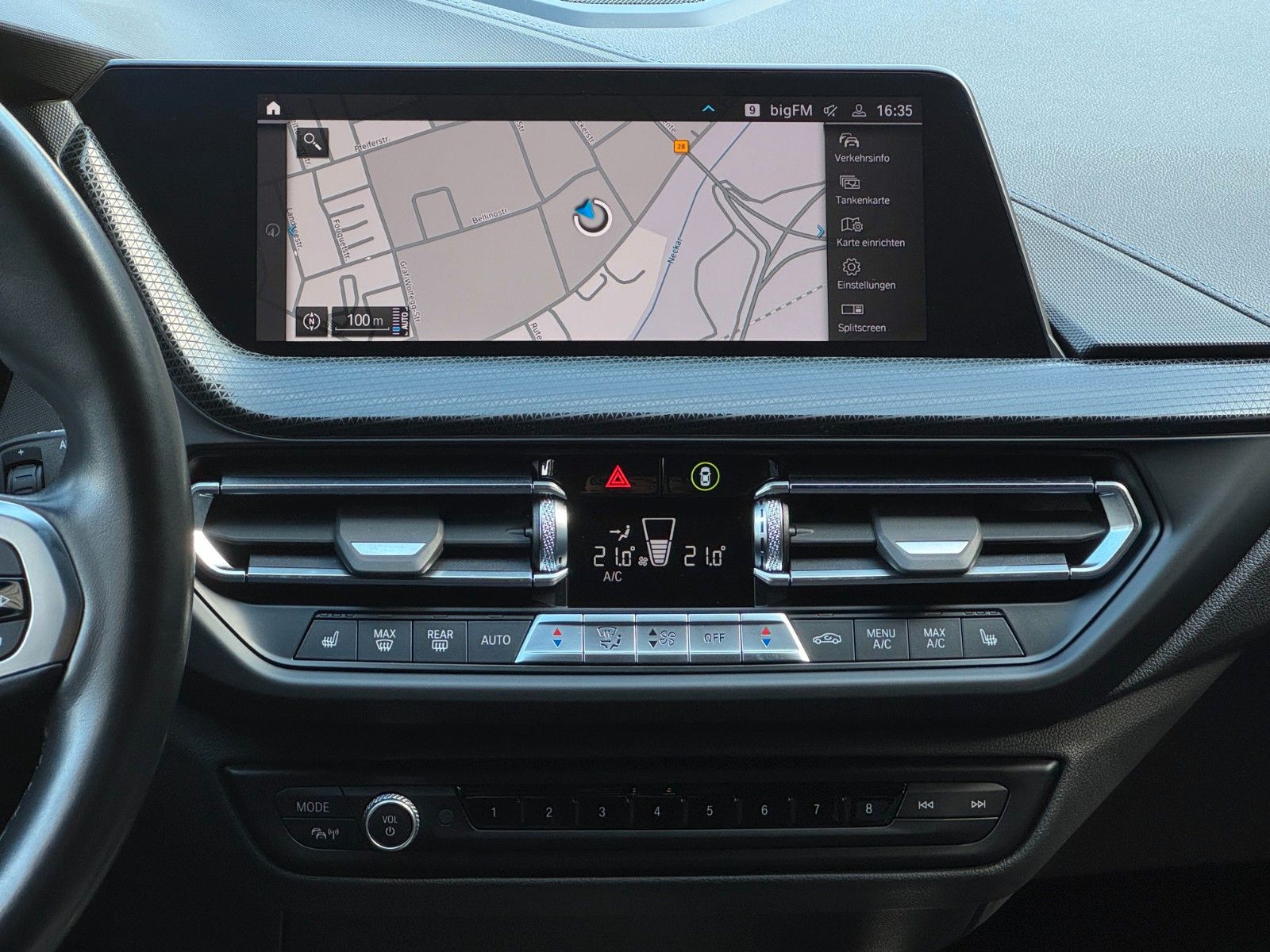 Fahrzeugabbildung BMW 118i M Sport SHZ HiFi Adap. LED PDC TEMP CarPlay