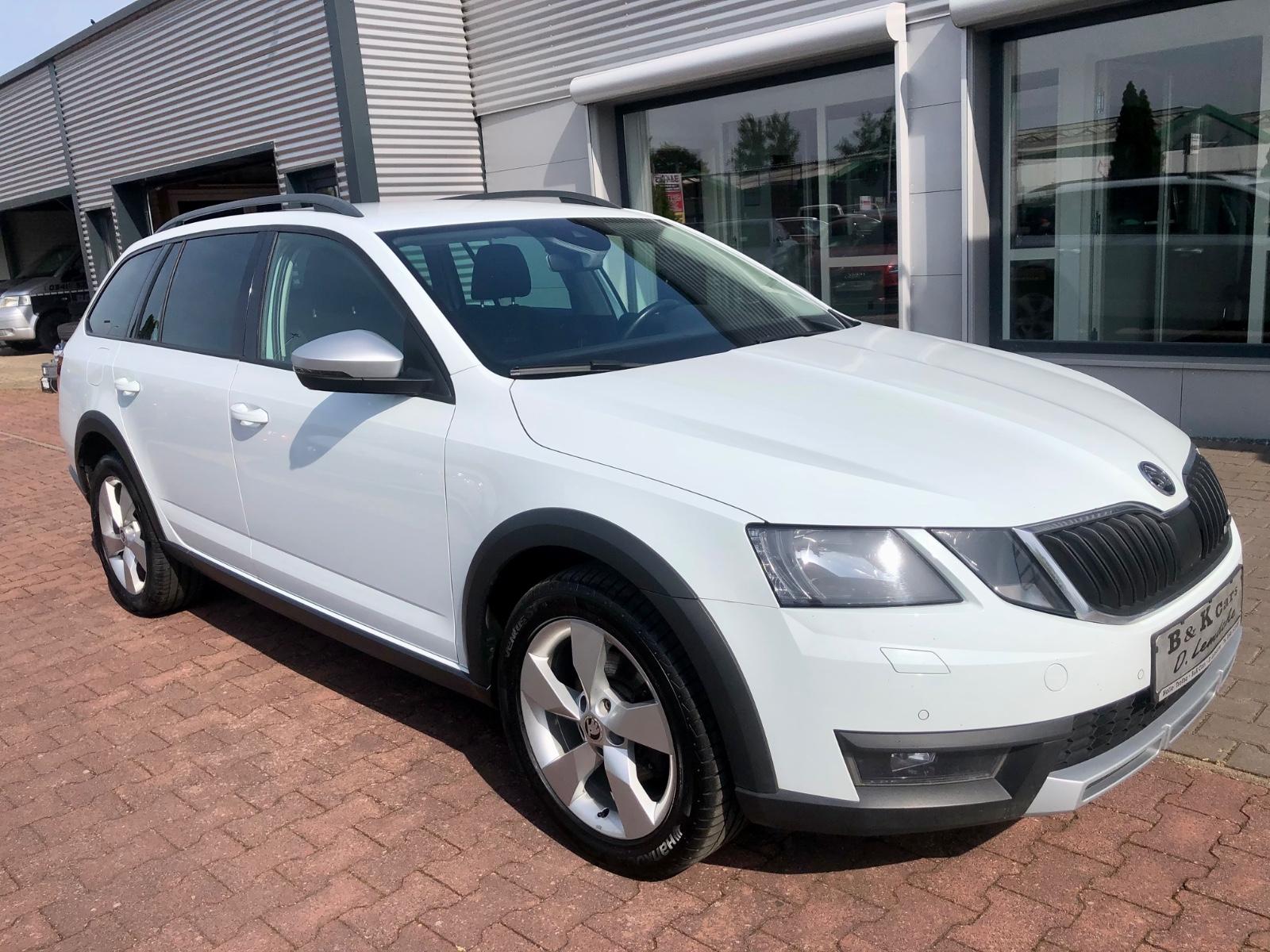 Skoda Octavia Combi Scout 4x4/ACC/Sitzhz/DAB/Navi