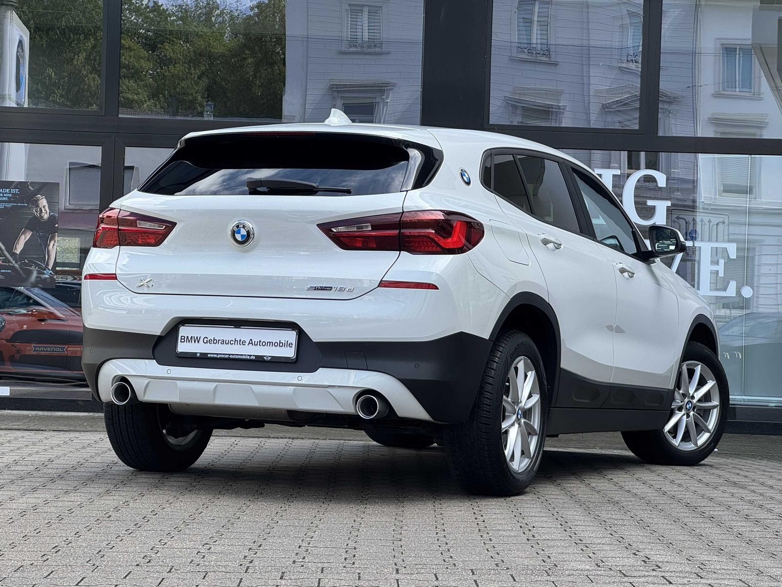 BMW X2 sDrive18d LED Navi Aut. PA PDC Tempomat Shz