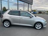 Skoda Fabia 1,4TDi Joy Navi SHZ 2xPDC Alu - mit Diesel-Antrieb: Beige, Freisprecheinrichtung, Kleinwagen